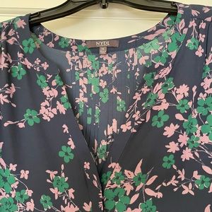 NYDJ Women’s Three-Quarter Sleeve Pintuck Blouse | Blue W/ Purple/Green Flowers